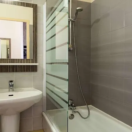 Hotel Og L Acropole *